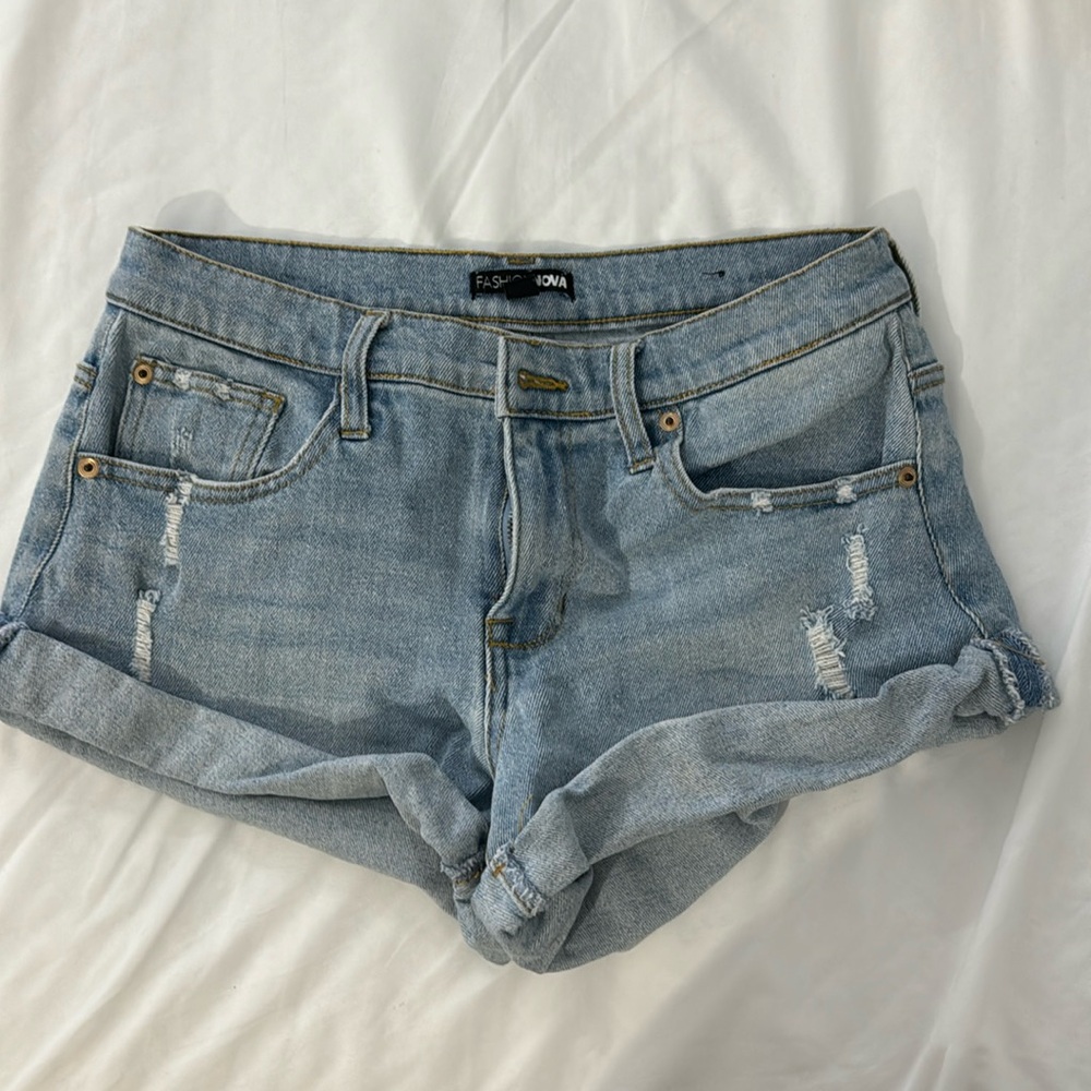 Fashion Nova cheeky short